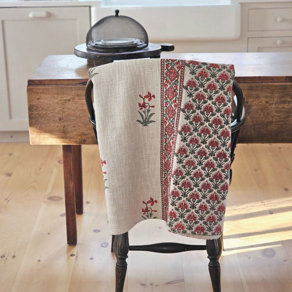 Abigail Cottage Throw Blanket