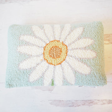 Daisy Hooked Pillow