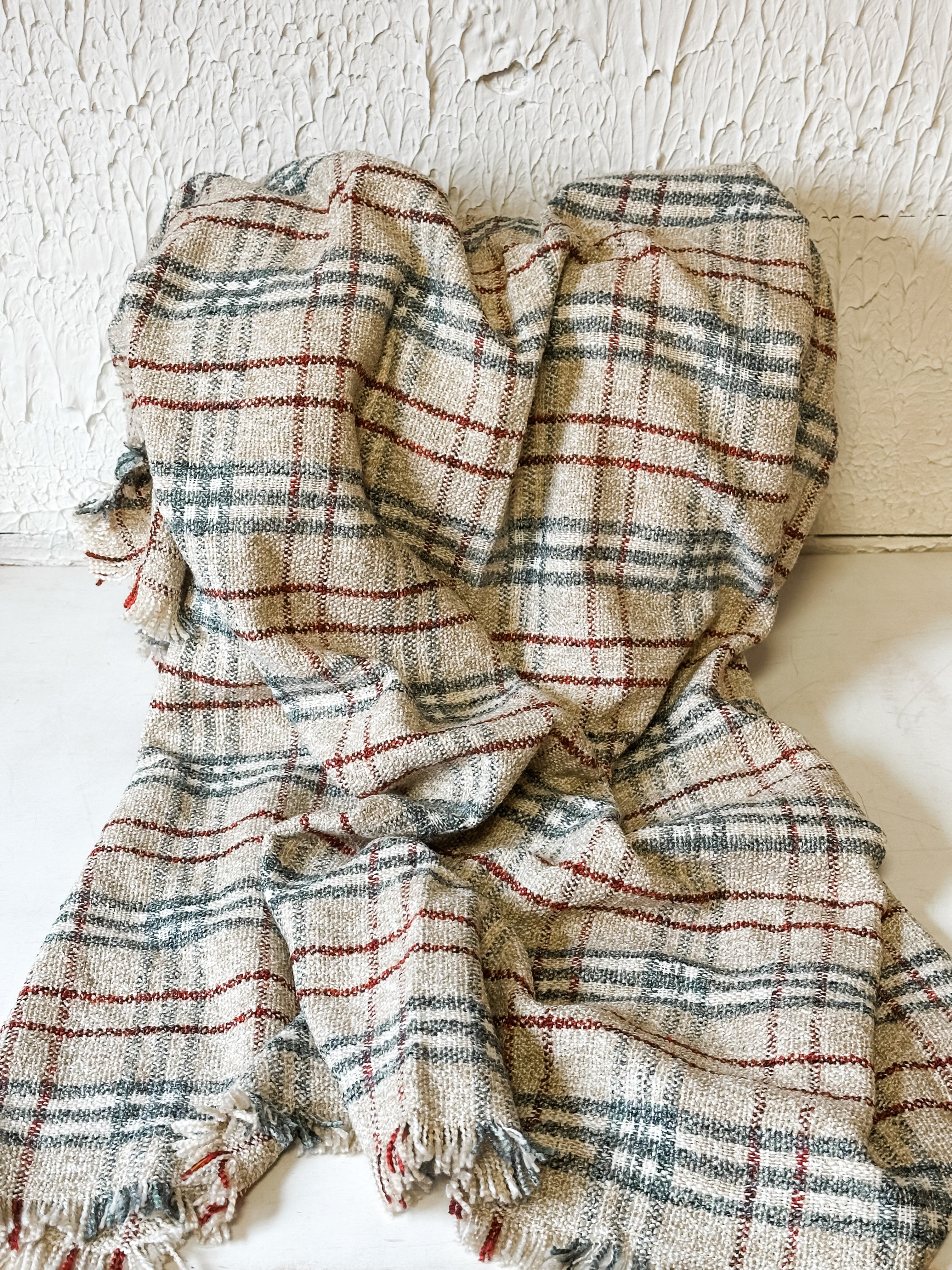 Polyester Plaid Throw